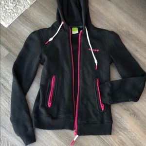 Adidas top with zipper
